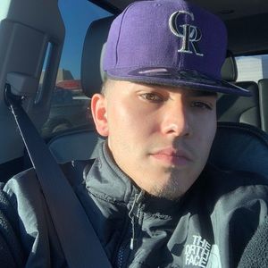 Meet your Posher, Dom